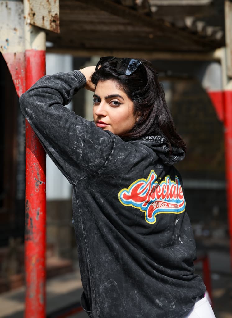 RETRO SPECIALE LIMITED HOOD